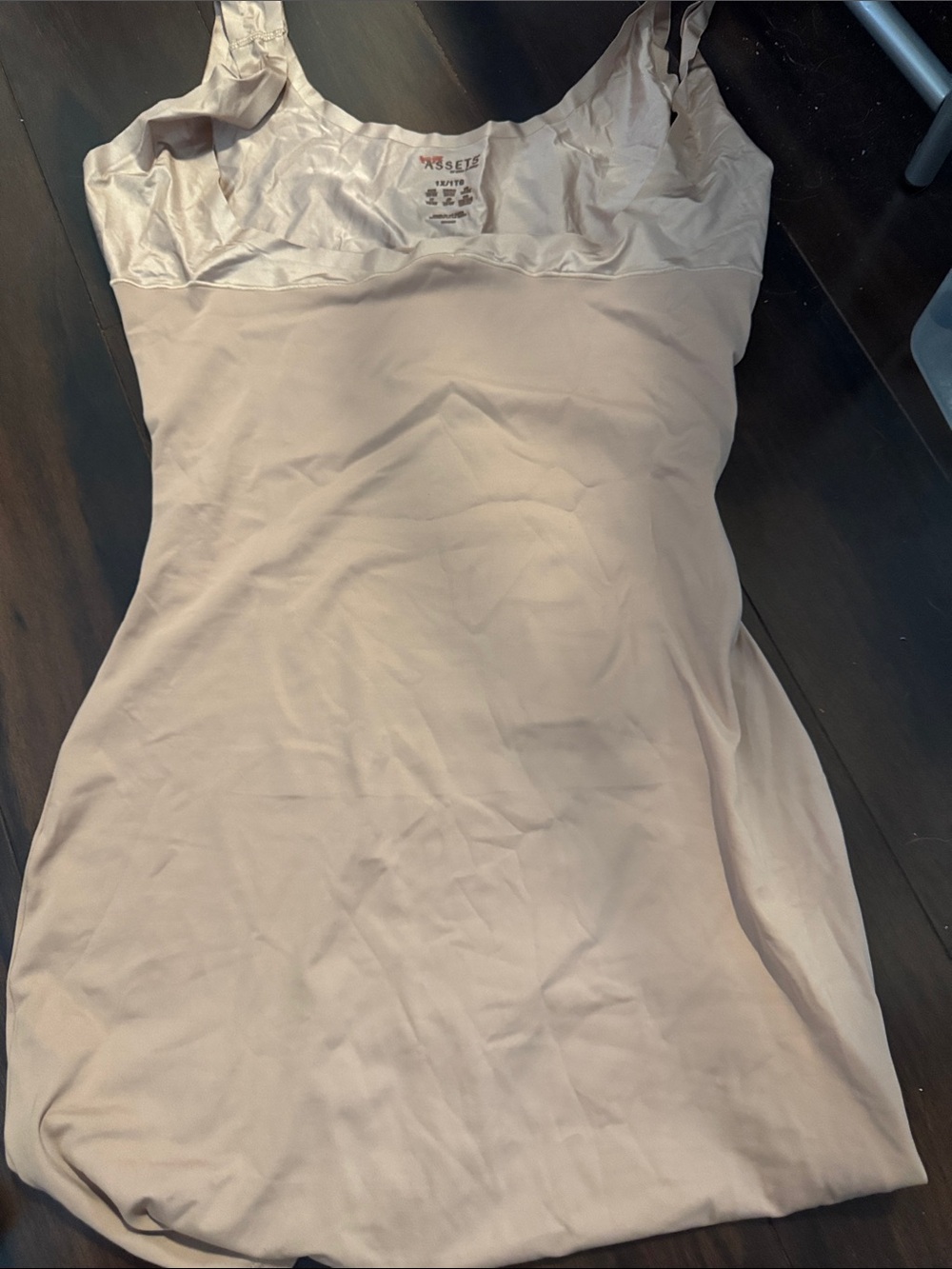 Assets By Spanx Nude Shaping Slip